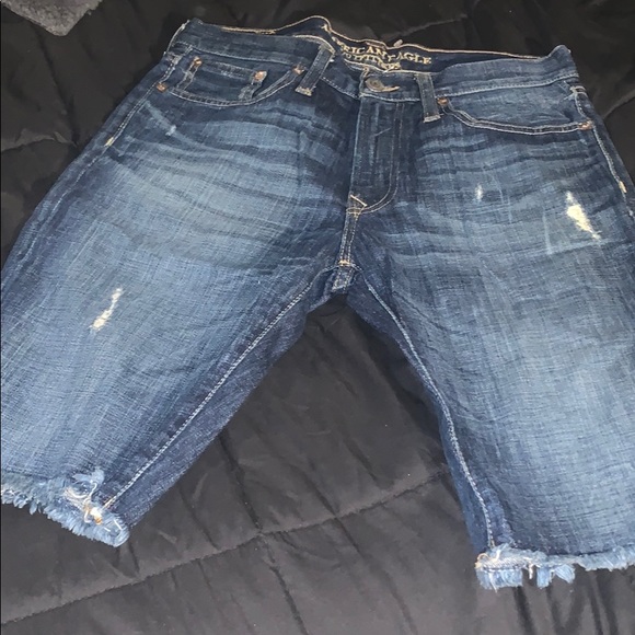 COPY - Shorts - Picture 1 of 2